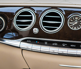 Innen-/Außenmaterial für Automobile